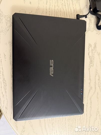 Игровой ноутбук asus 505D