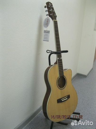 Гитара акустика EQ/Slim Series.Массив. Новая