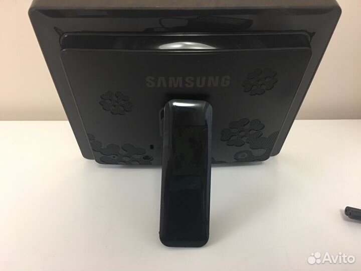 Фоторамка цифровая samsung SPF-86H 8