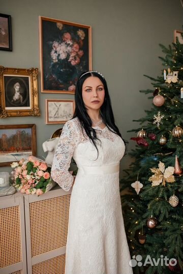 Свадебное платье 46 48 бу