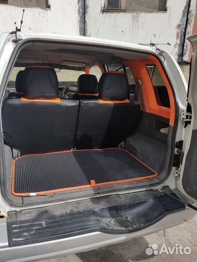 Чехлы Suzuki Escudo 2