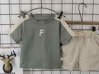 Костюм на мальчика новый 92, Москва