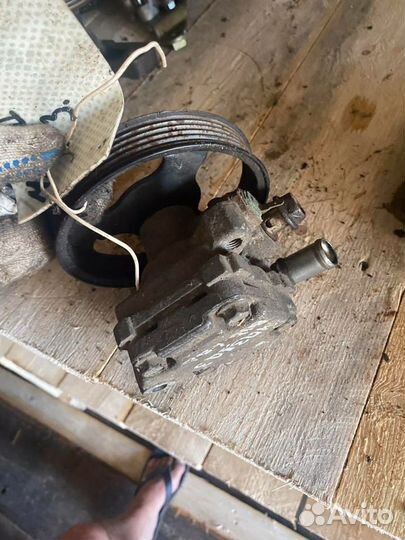 Насос гидроусилителя Mazda 3 BK