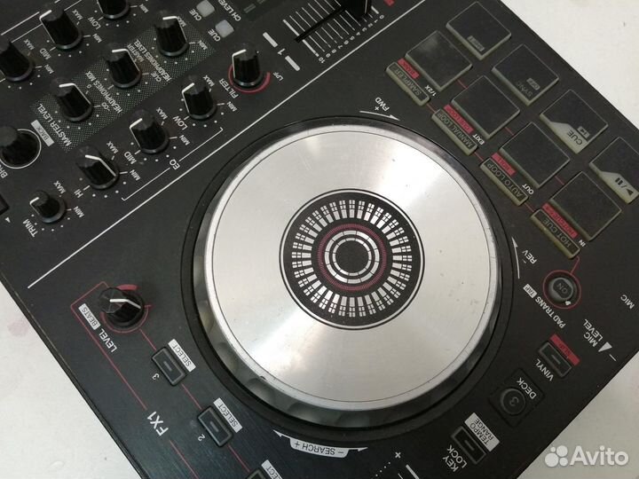 DJ контроллер Pioneer DDJ-SB2