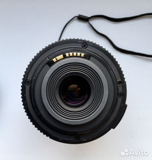 Объектив Canon EF-S 18-55mm 1:3.5-5.6 II USM