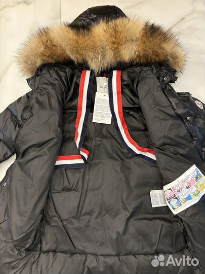 Парка moncler зимняя