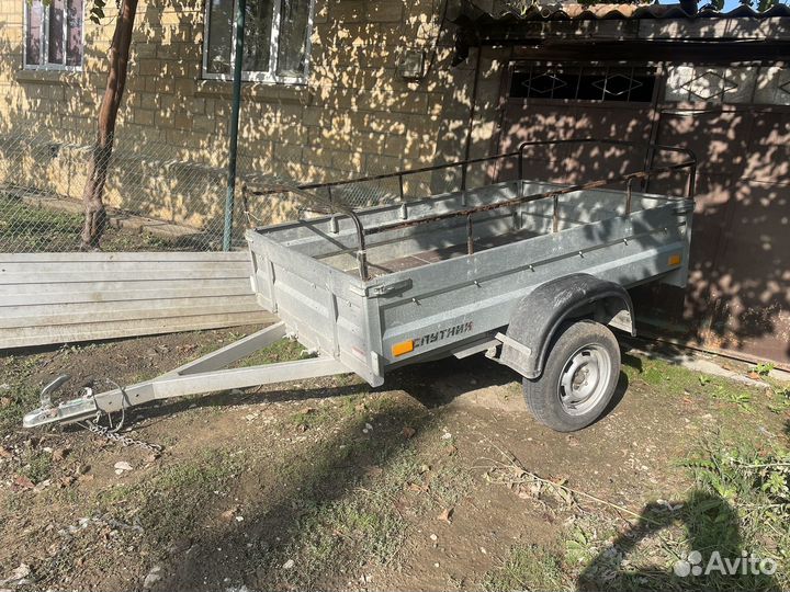 Прицеп легковой