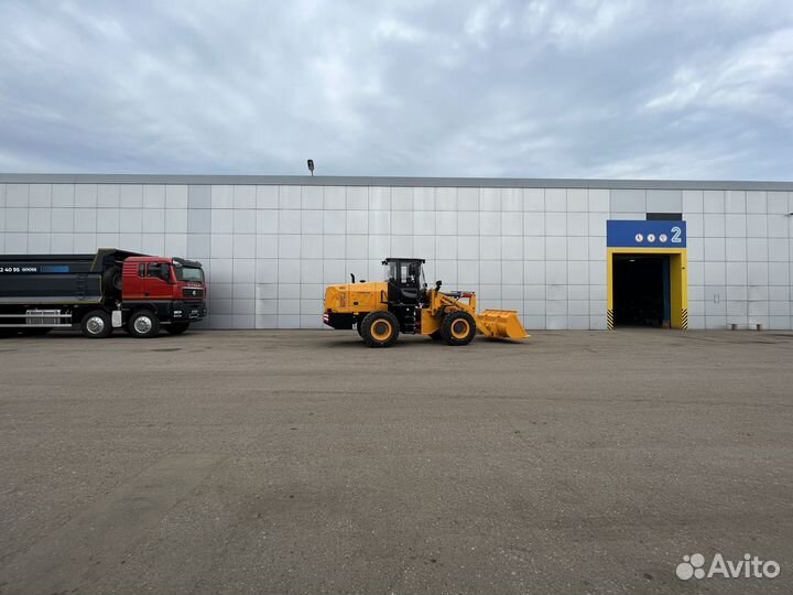 Фронтальный погрузчик Lonking CDM836N, 2023