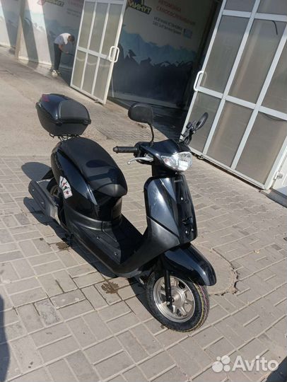 Скутер honda tact