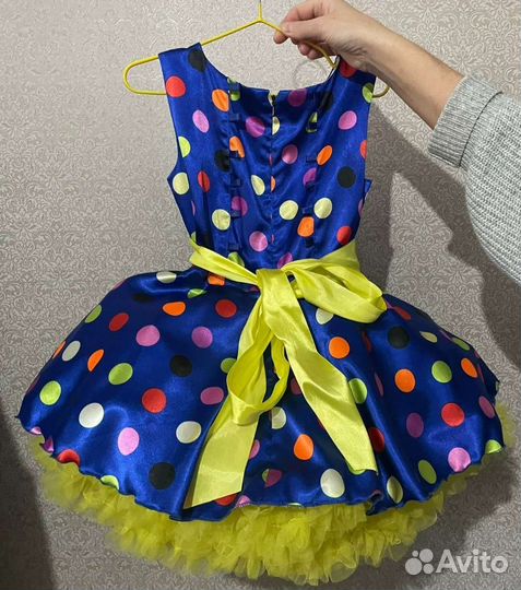 Платье для девочки новое 110-116р