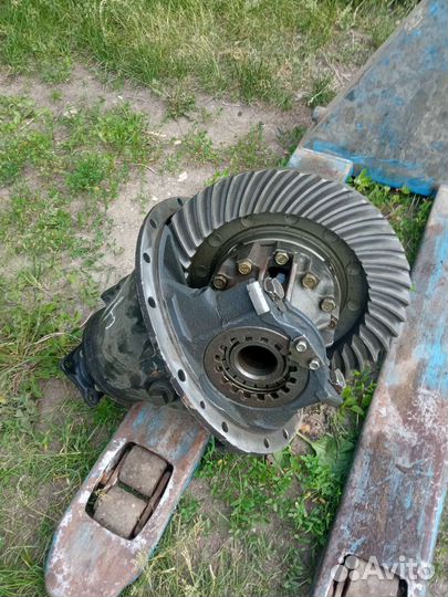 Редуктор ЗИЛ с хранения 41 зубьев