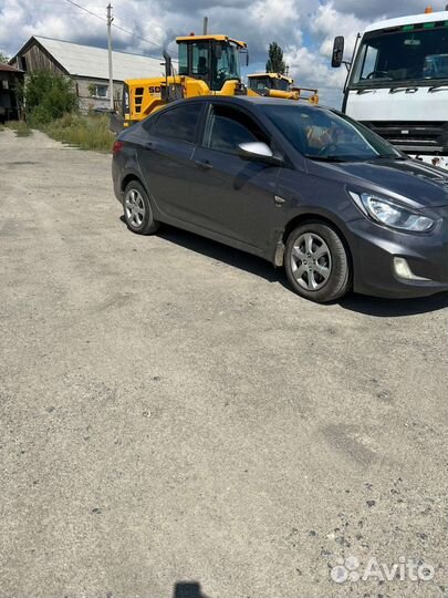 Hyundai Solaris 1.6 МТ, 2011, 200 000 км