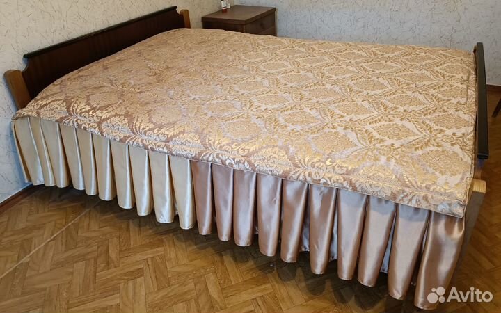 Покрывало на кровать стеганое