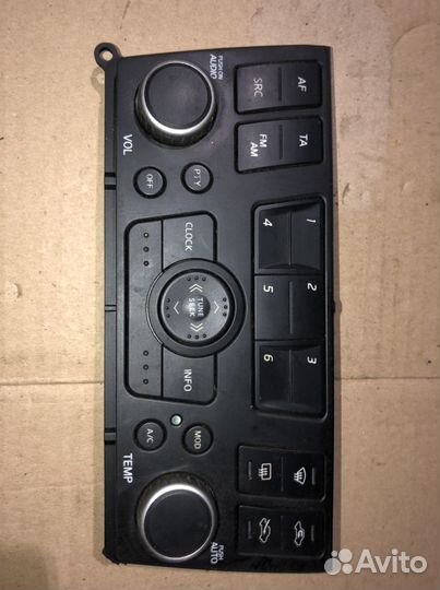 Блок управления климатической установкой Nissan