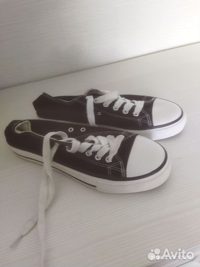 Кеды. 40размер.Новые