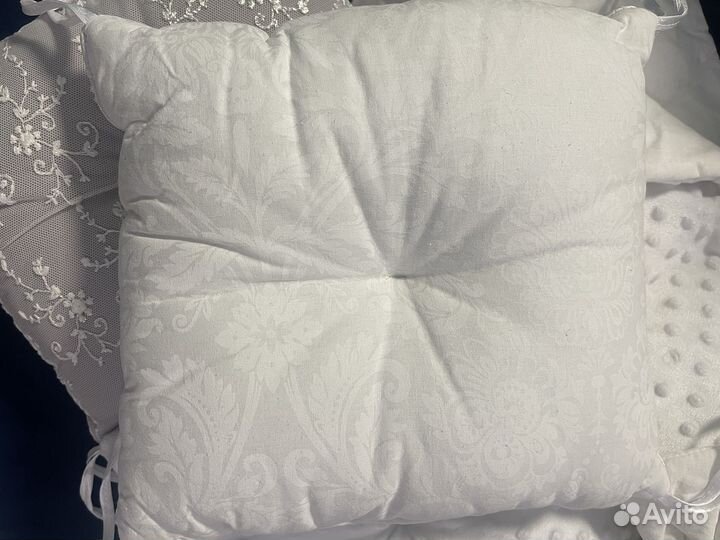 Комплект бортиков с одеялком в кроватку