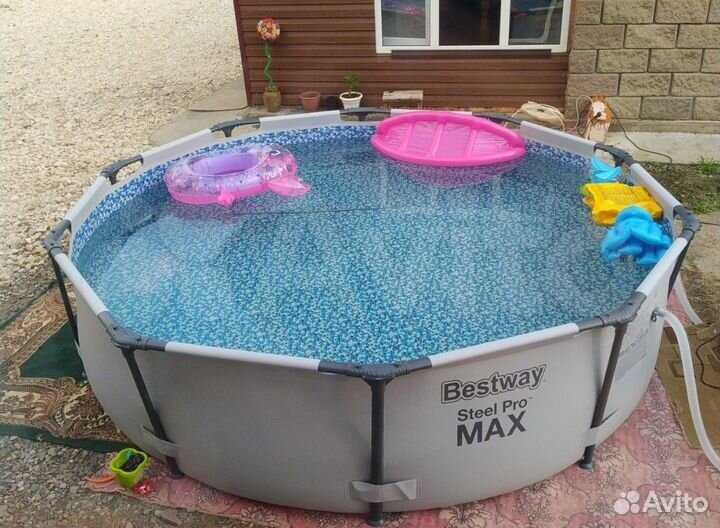 Каркасный бассейн bestway intex