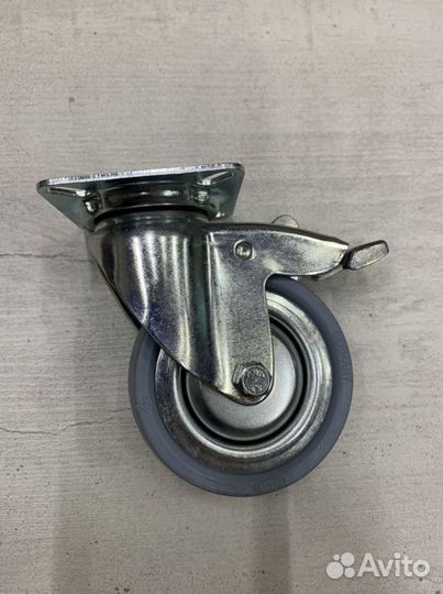 Колеса промышленные поворотные 75/25