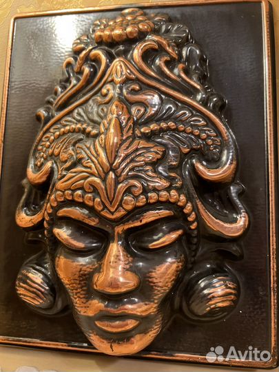 Маска картина 2050