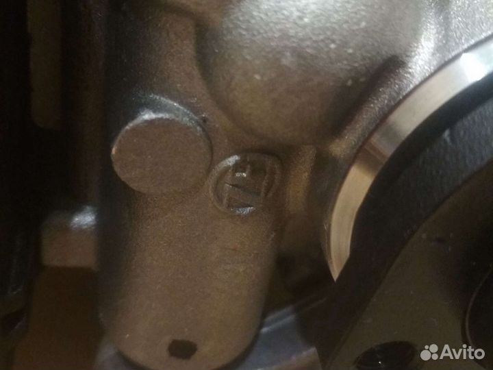 Насос гур Мерседес Спринтер до 2000 г