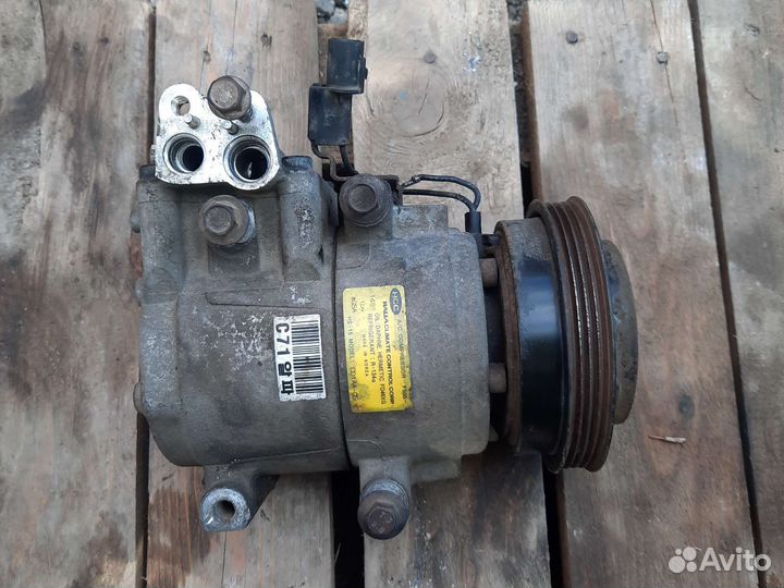 Компрессор кондиционера Hyundai Elantra XD 1.6