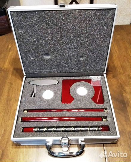 Гольф - Клюшка, Мячи, луза. Кейс. Подарочный набор