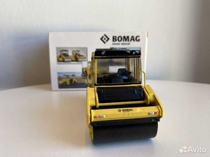 1:50 Модель Каток bomag