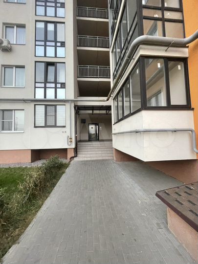 2-к. квартира, 75,1 м², 4/18 эт.