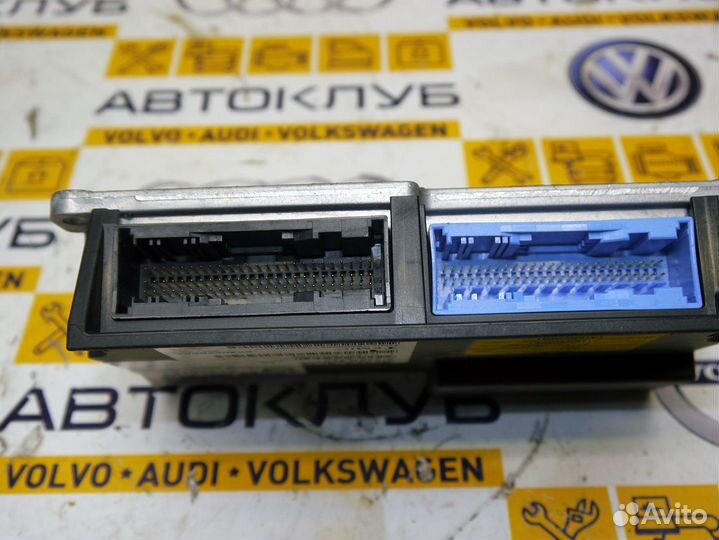 Блок управления подушками безопасности Вольво XC60