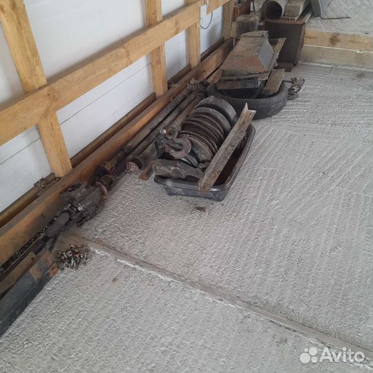 Лебедка автомобильная