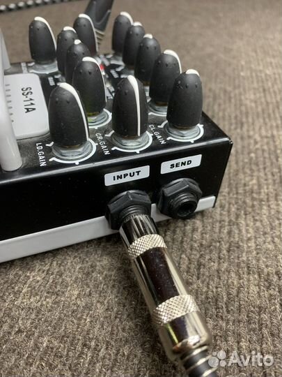 AMT SS-11A - ламповый гитарный преамп