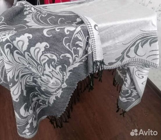 Шарфы и палантины