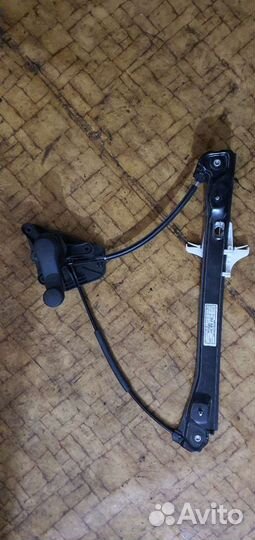 Обшивка двери,Замок,форточка,уплотнитель,моторчик