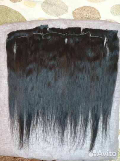 Натуральные волосы на заколках