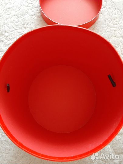 Коробка подарочная