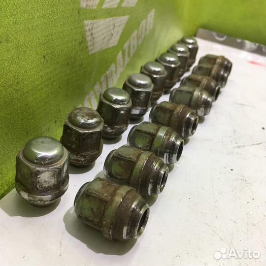 Гайка колеса Киа Серато