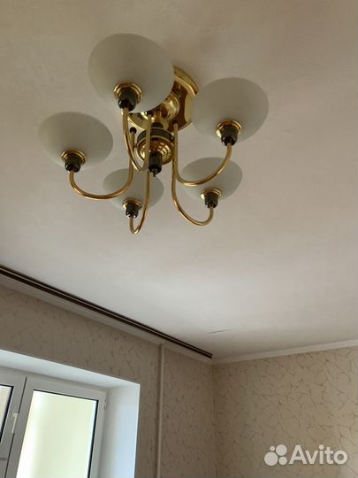 Люстра потолочная бу