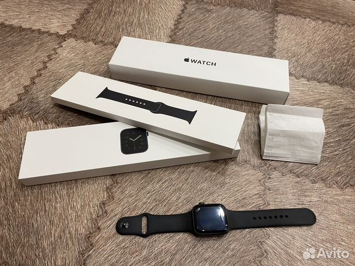 Apple Watch SE 44 mm