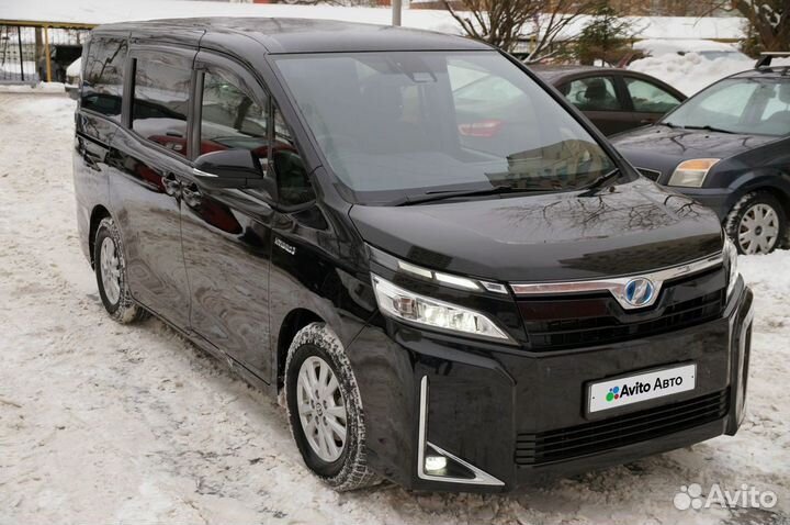 Toyota Voxy 1.8 CVT, 2019, 109 000 км