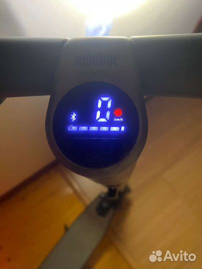 Электросамокат Ninebot by Segway ES1