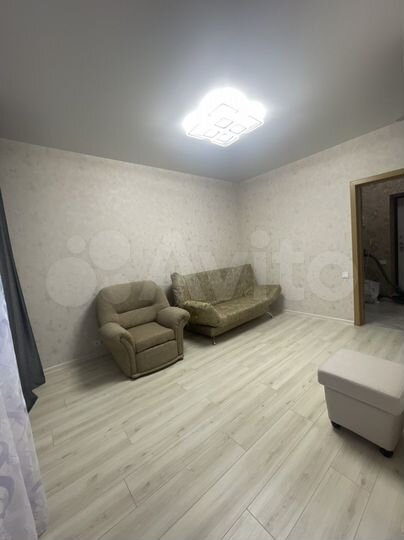 2-к. квартира, 52 м², 2/9 эт.