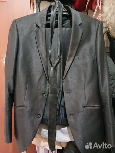 Школьный костюм