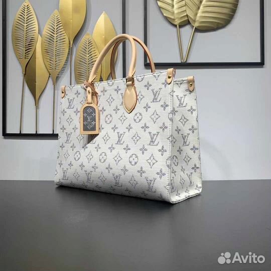 Сумка Louis Vuitton