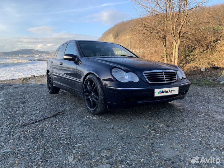 Mercedes-Benz C-класс 1.8 AT, 2003, 370 000 км