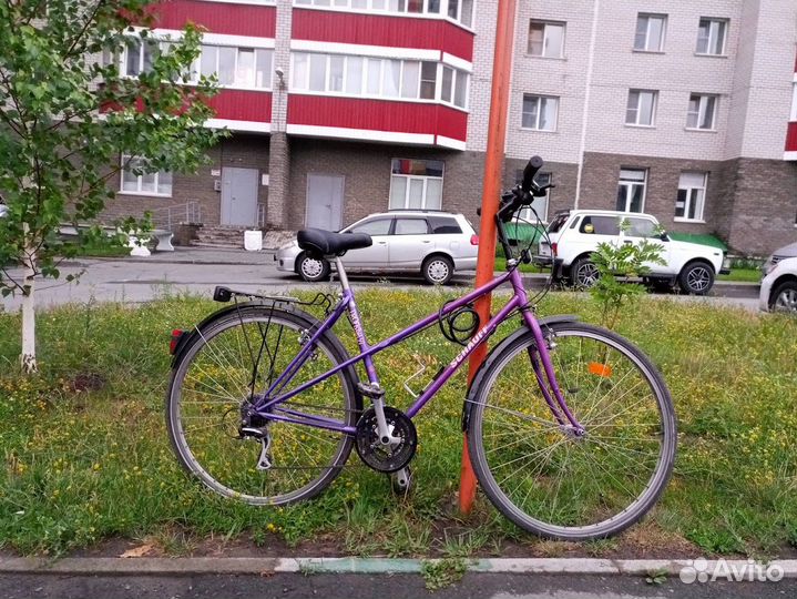 Велосипед б/у дорожный женский 27