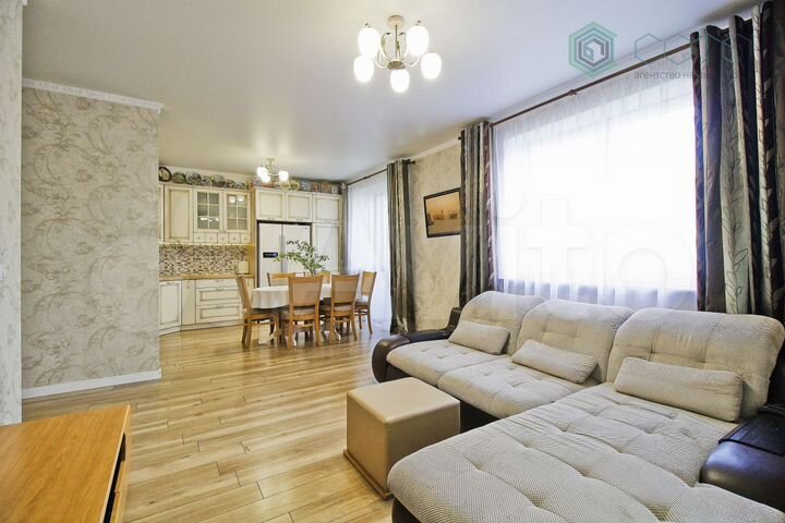 3-к. квартира, 87 м², 1/4 эт.