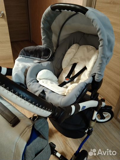 Коляска 3 в 1