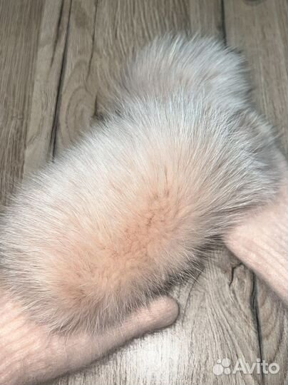 Варежки натур. Мех песец