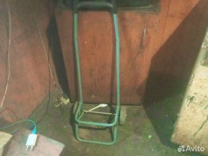 Базарные тележки