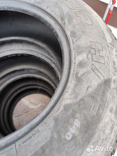 Bridgestone Dueler H/T D840 265/65 R17